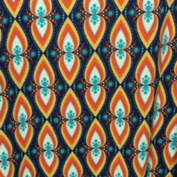 Lularoe Irma - Picture 2 of 2